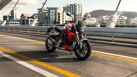 2025 BMW F 900 R