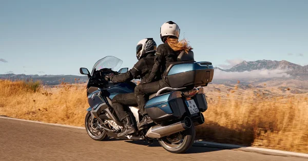 2026_BMW_K_1600_GTL_EXTERIOR_LANDSCAPE_COASTAL-2