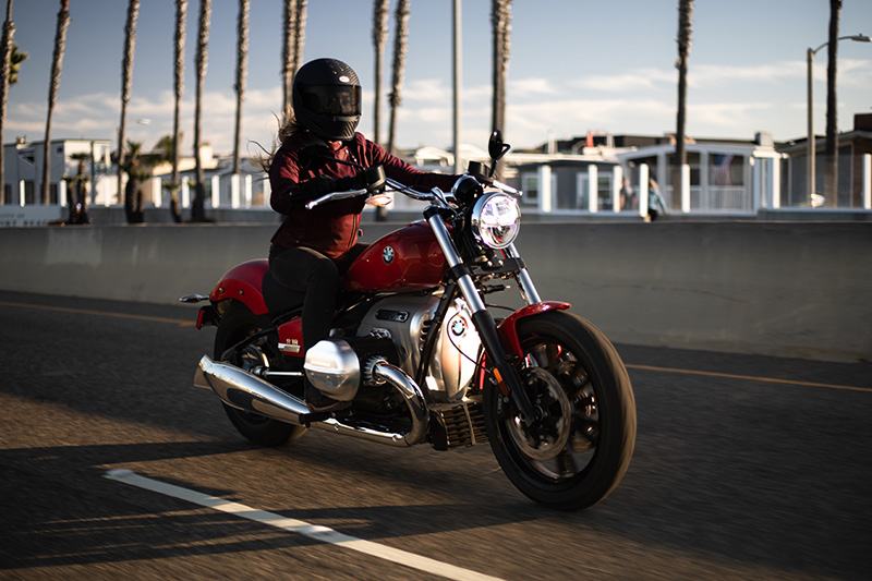 BMW R 18 Riding Gear Image 04