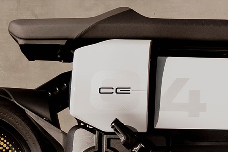 2024 BMW CE 04 Image 05
